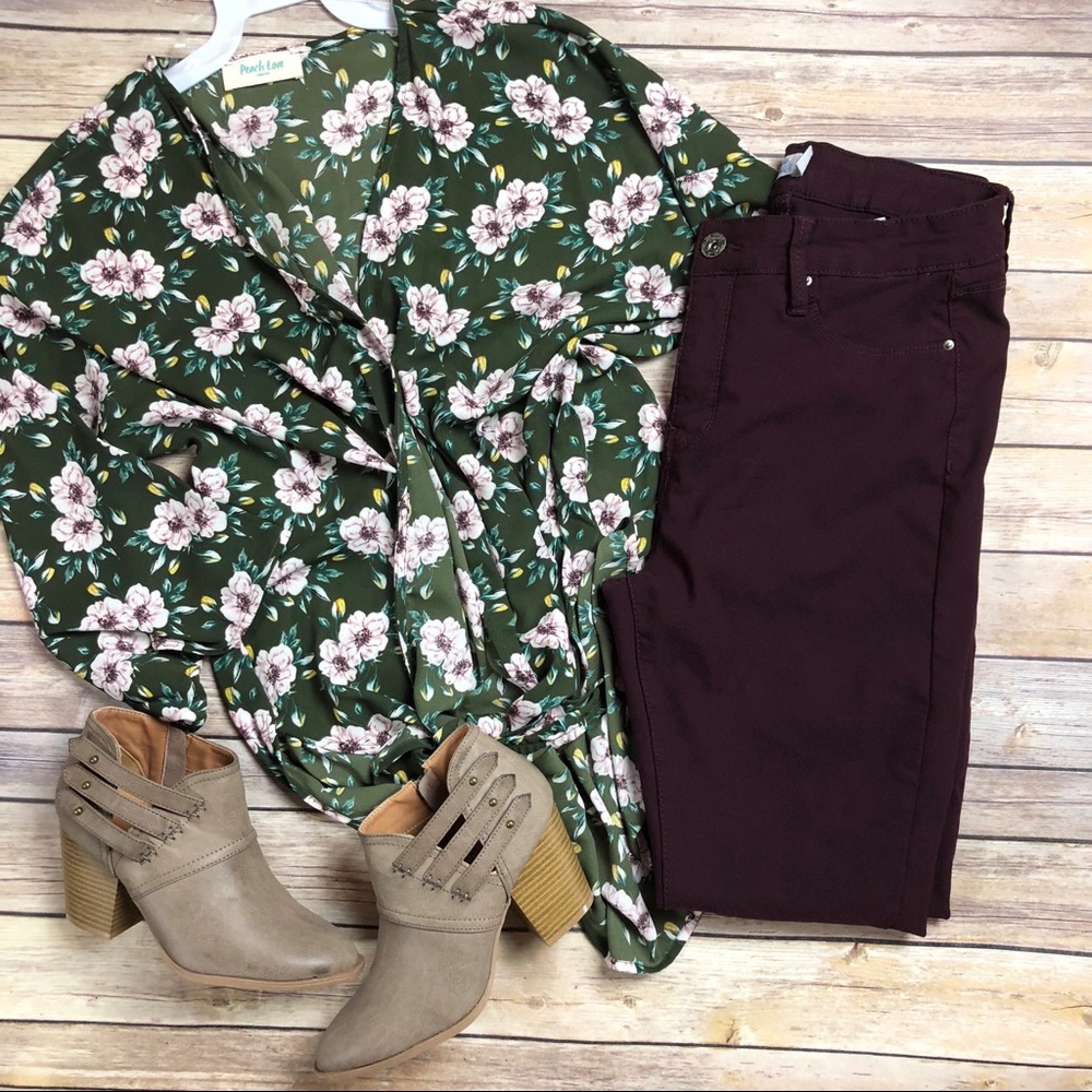 🎈Size 6.5 Qupid Taupe booties! - Picture 6 of 6